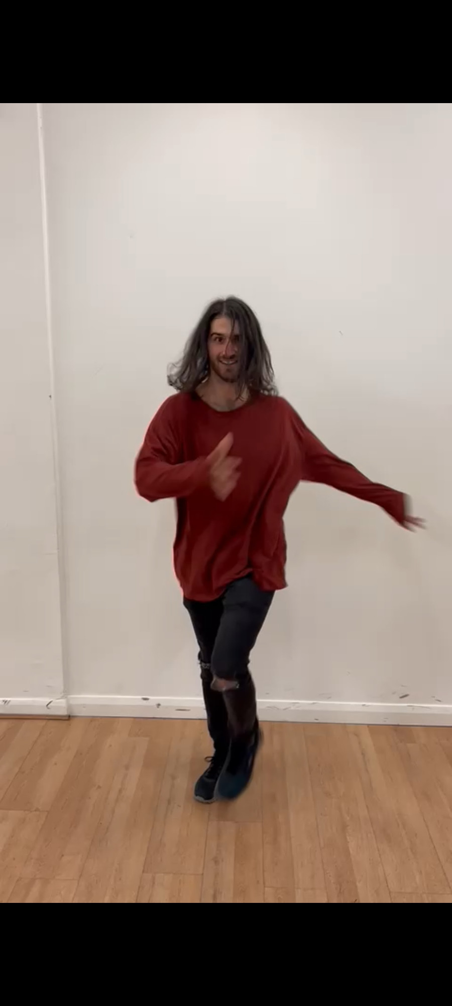Enzo dancing – Enzo performing a samba coreography